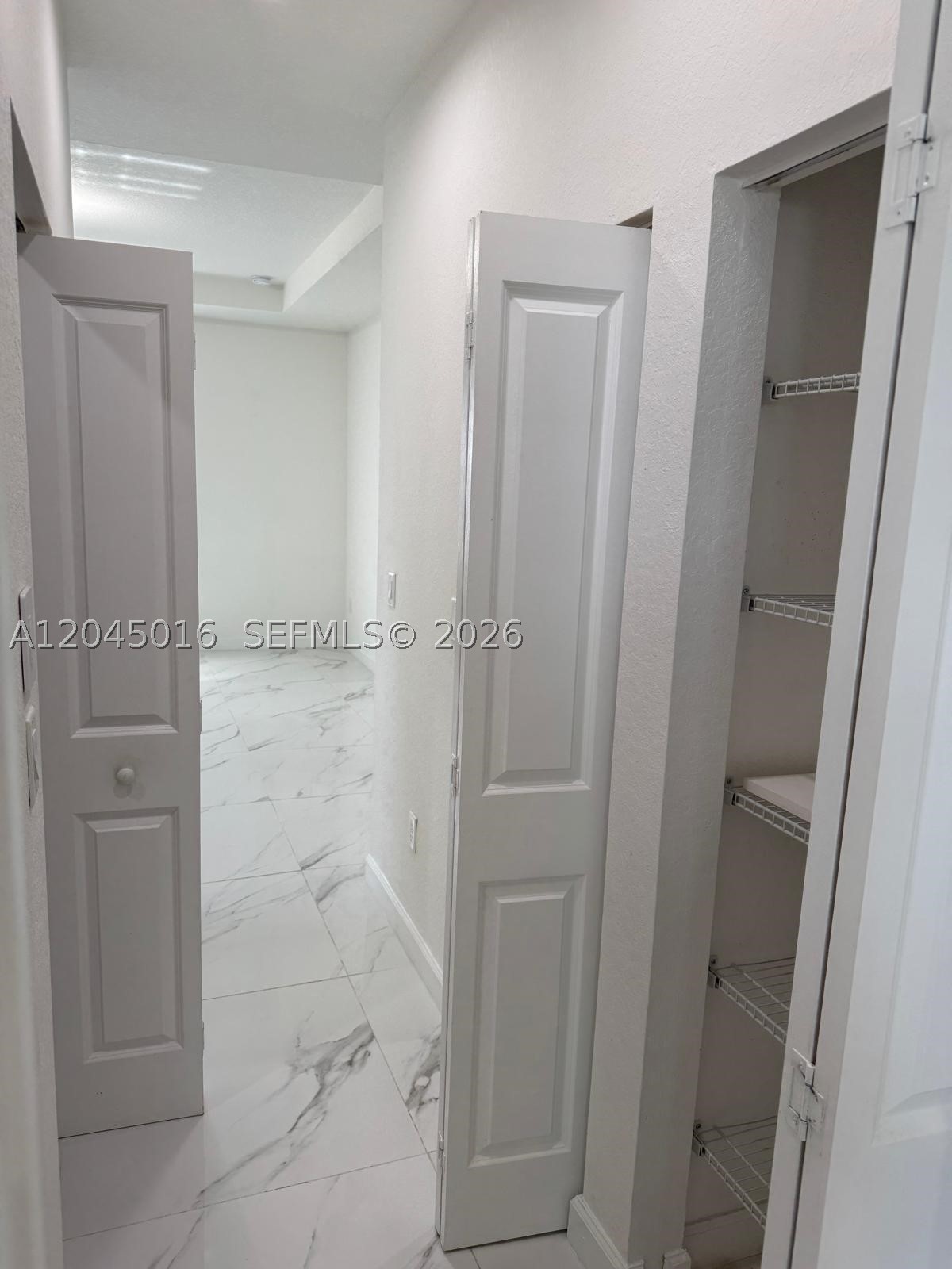 SIENA NORTH - Residential Lease
