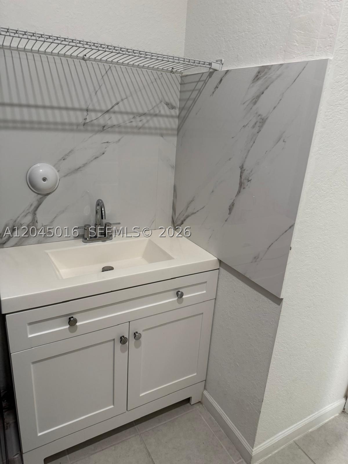 SIENA NORTH - Residential Lease
