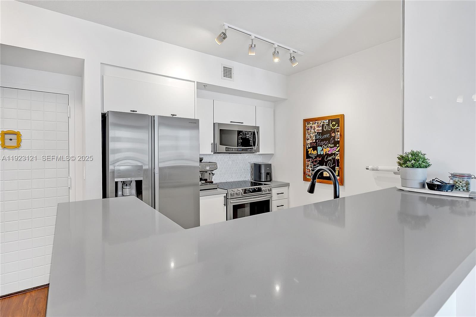 ONE MIAMI EAST CONDO - Residential Lease