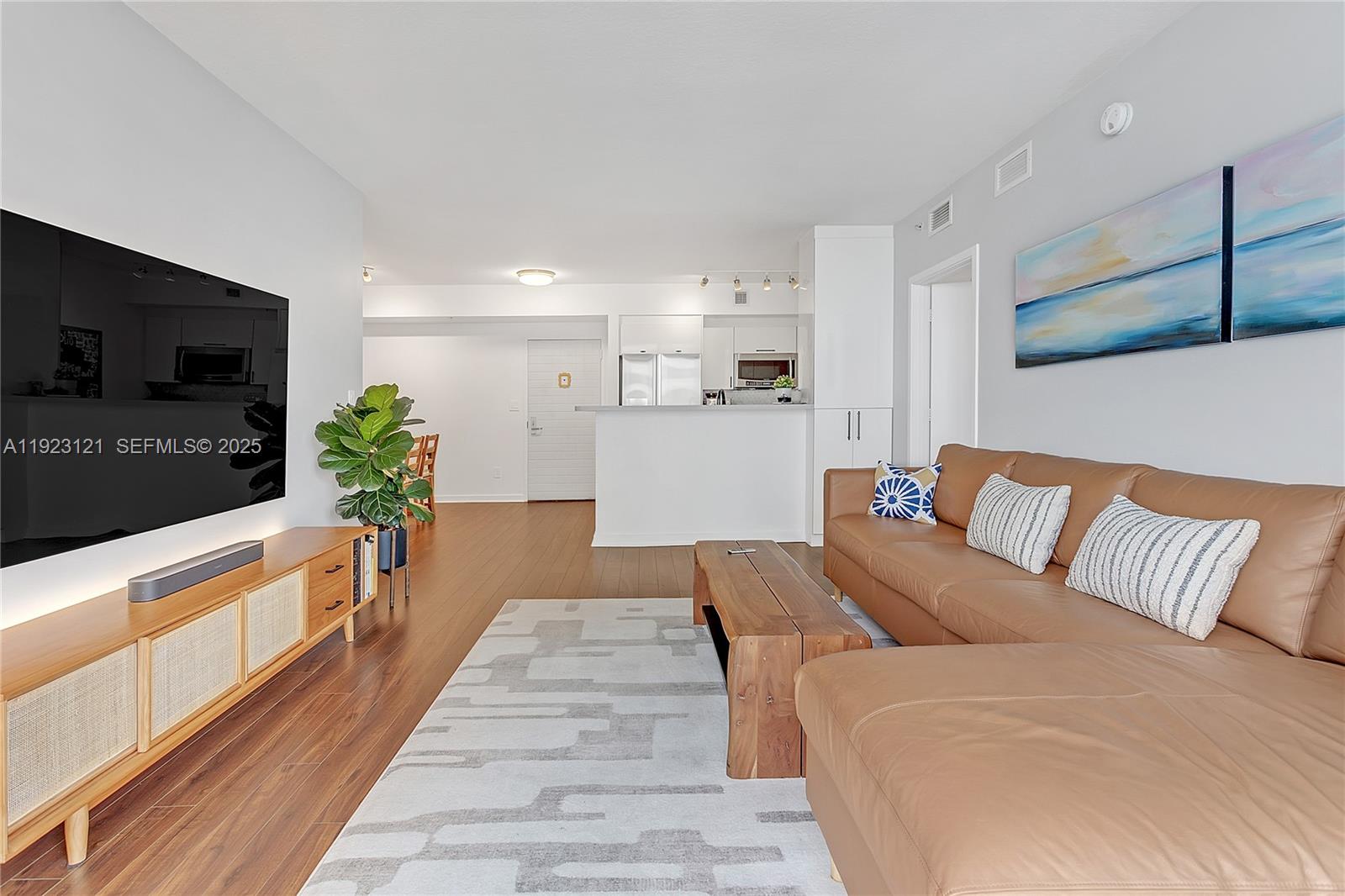 ONE MIAMI EAST CONDO - Residential Lease