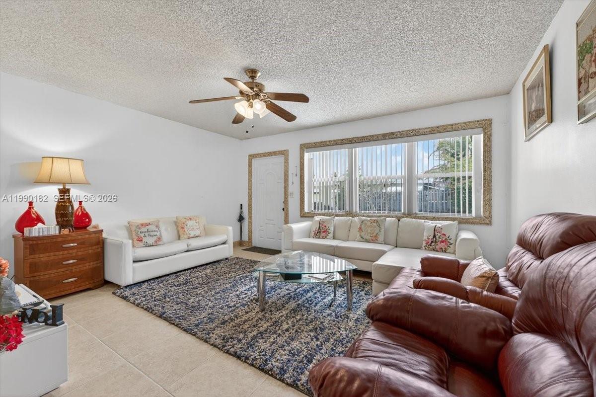 PARADISE GARDENS SEC 1 - Residential