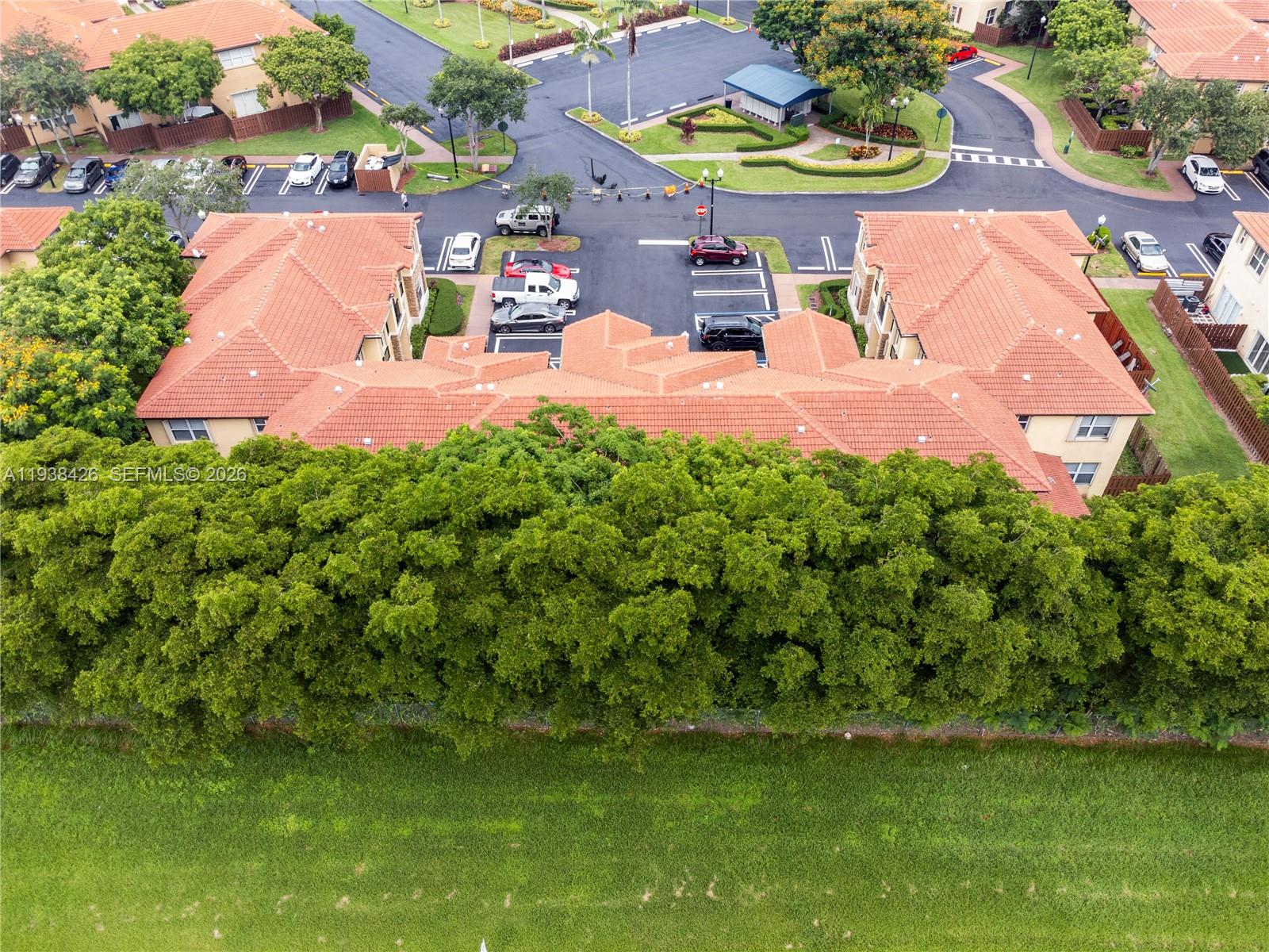 VILLAS AT CARMEL CONDO NO - Residential