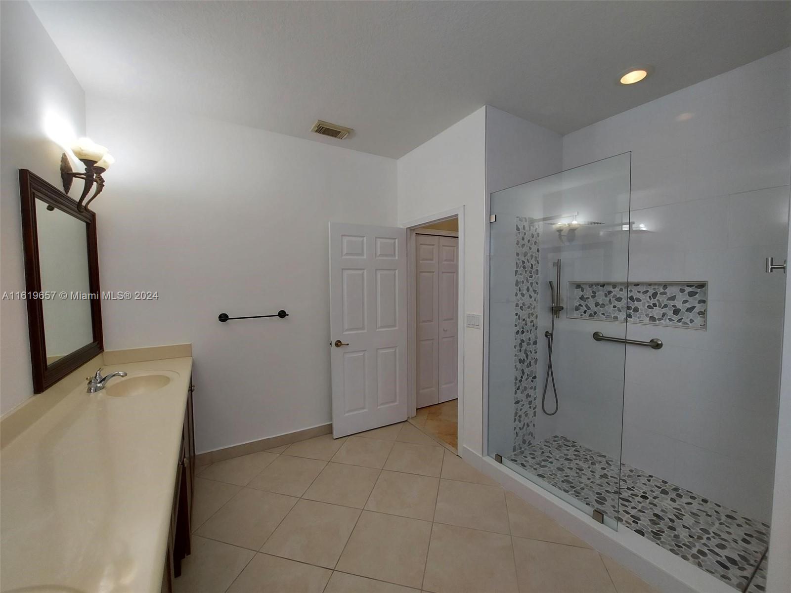 MIRAMAR PATIO HOMES - Residential Lease