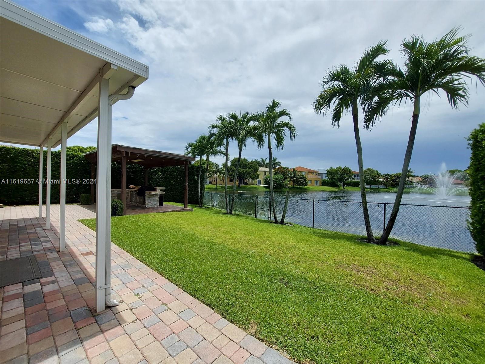 MIRAMAR PATIO HOMES - Residential Lease