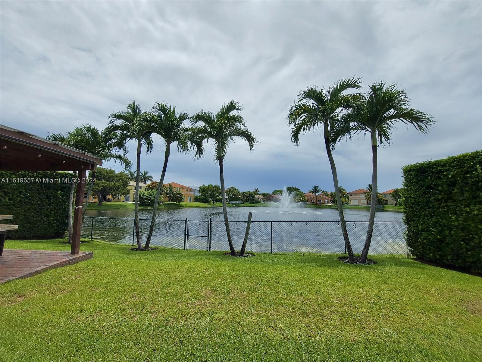 MIRAMAR PATIO HOMES - Residential Lease