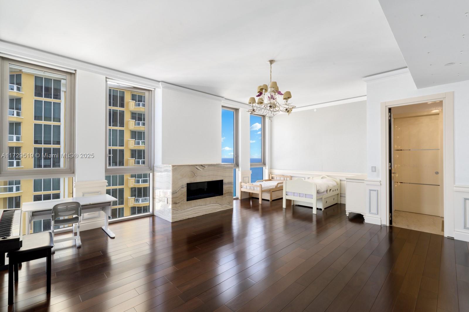 17749 COLLINS AVENUE COND - Residential