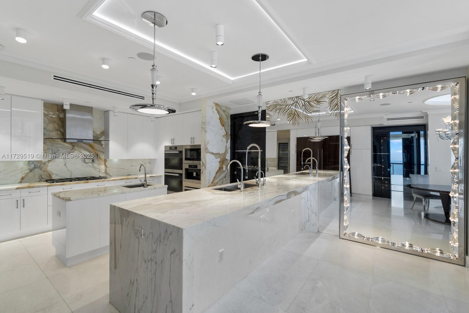 17749 COLLINS AVENUE COND - Residential