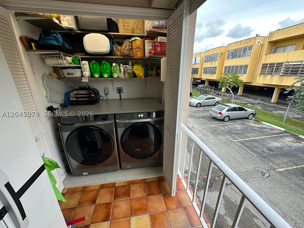 MILE APTS CONDO - Residential Lease