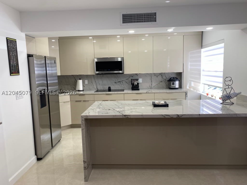 MILE APTS CONDO - Residential Lease