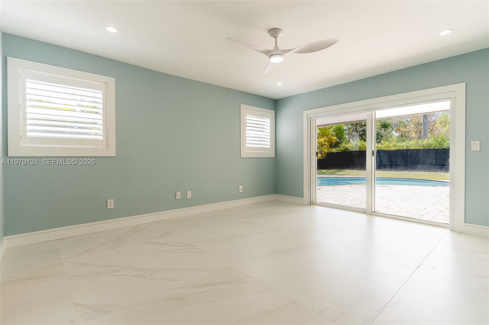 ROYAL PALM HARBOR 1ST ADD - Residential