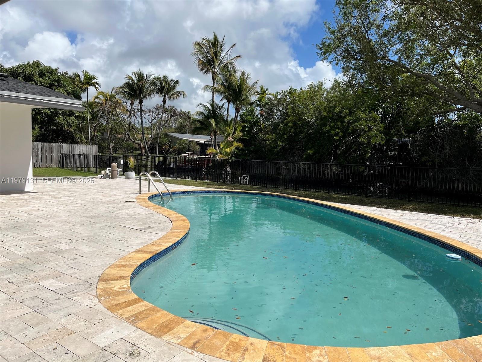 ROYAL PALM HARBOR 1ST ADD - Residential