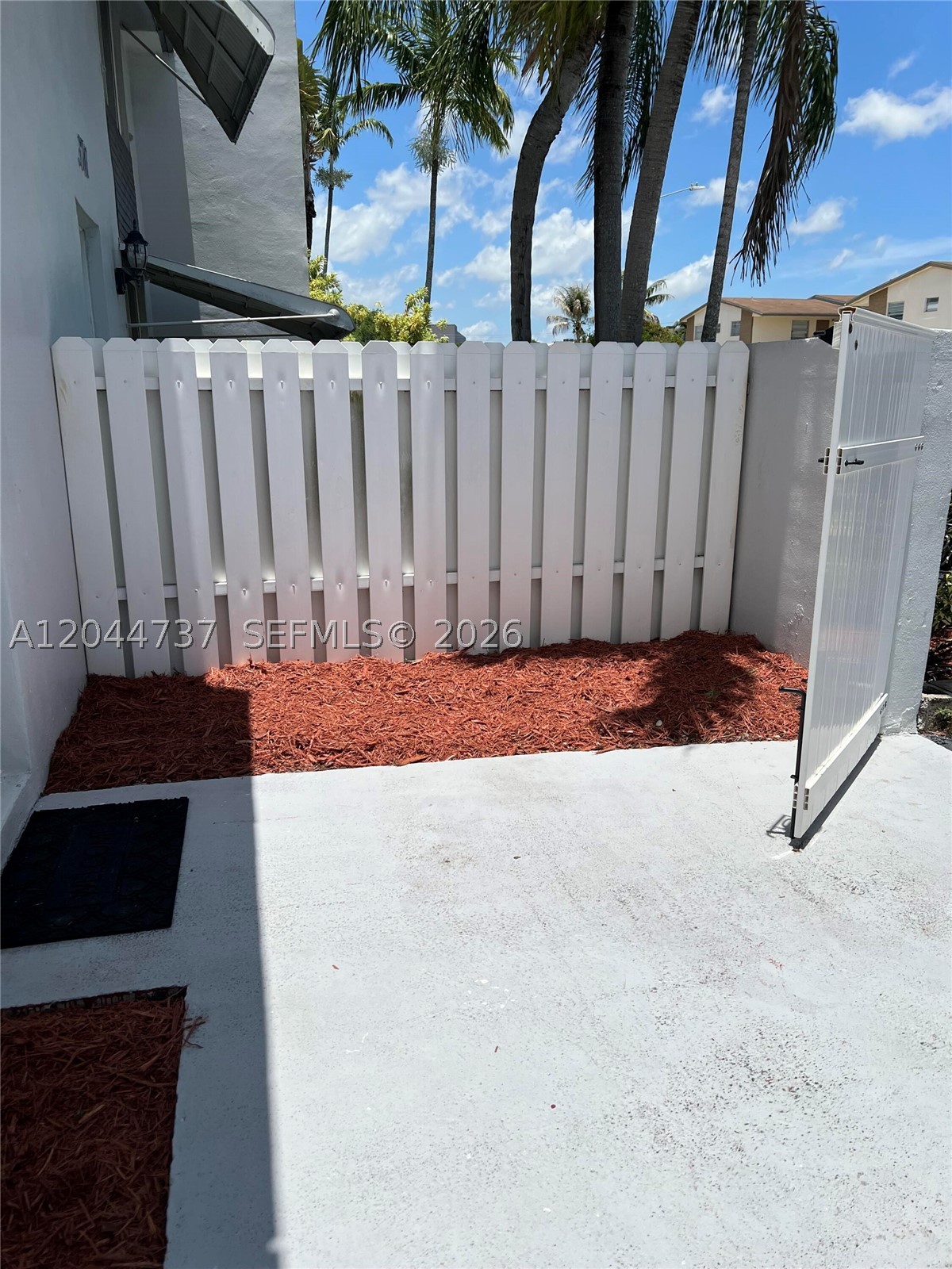 TOWNHOUSES AT NOVA 3 - Residential