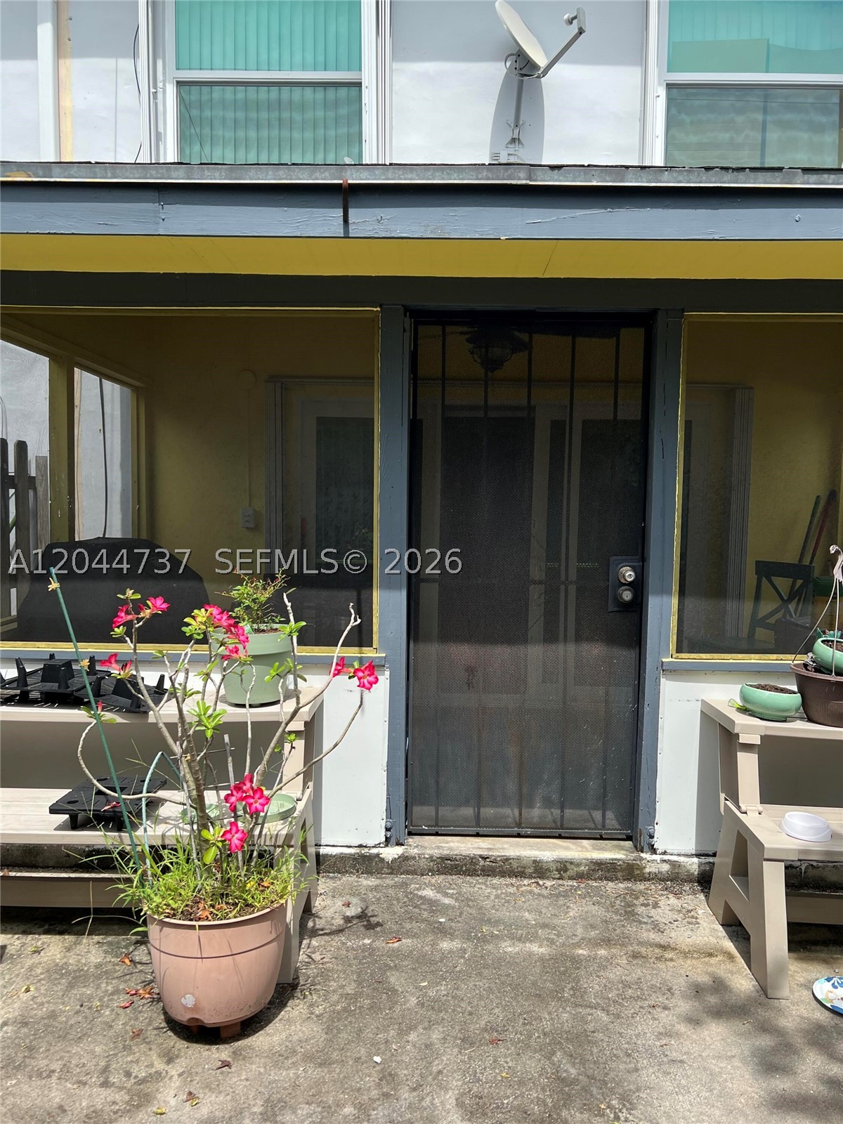 TOWNHOUSES AT NOVA 3 - Residential