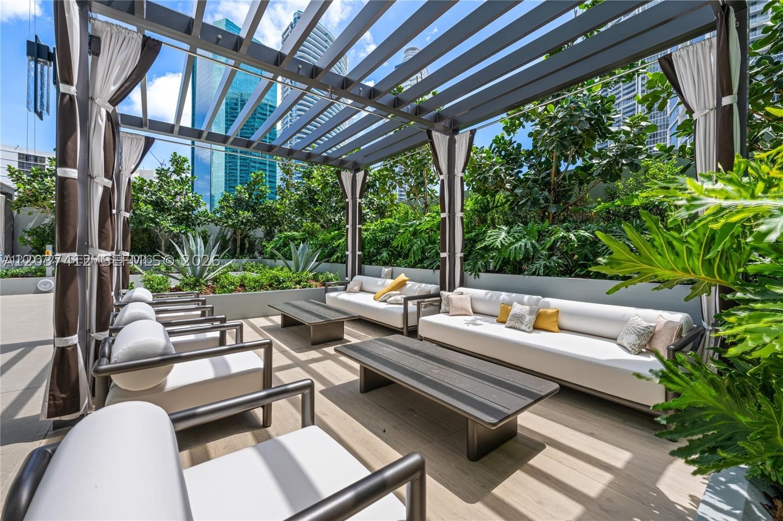 BRICKELL POINT - Residential Lease