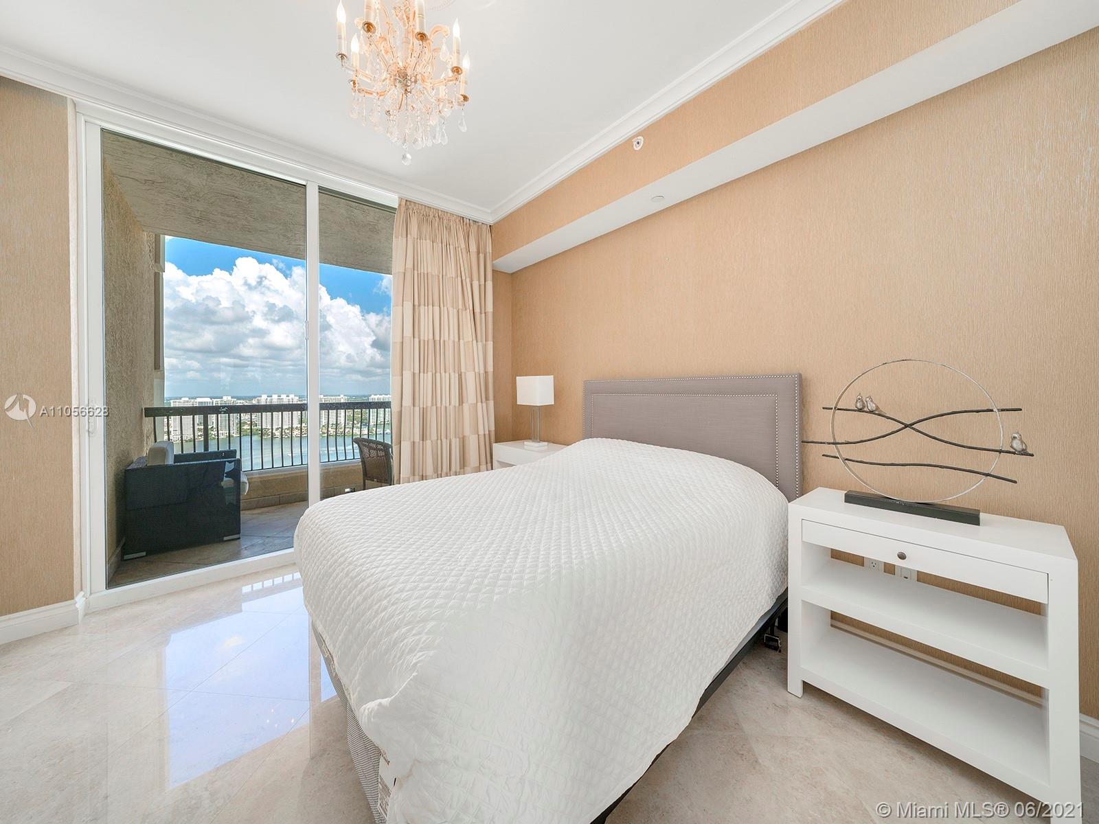 ACQUALINA OCEAN RESIDENCE - Residential