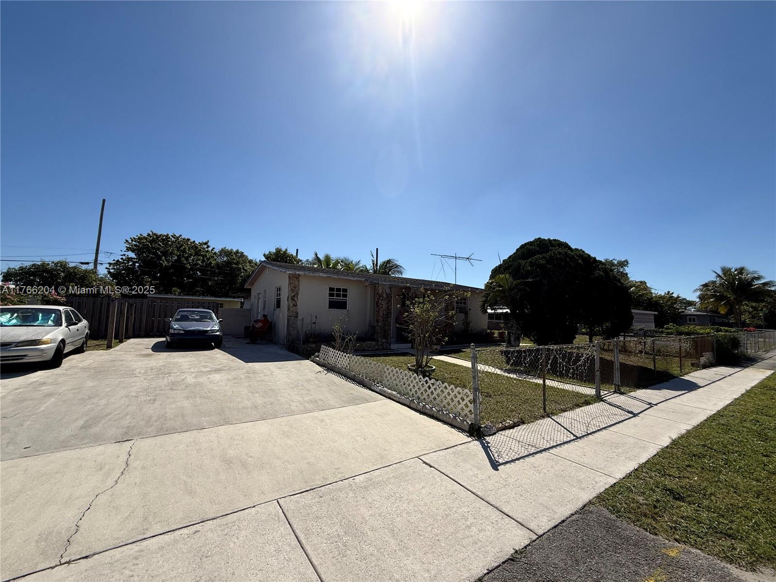 LAKE FOREST SEC 4 - Residential