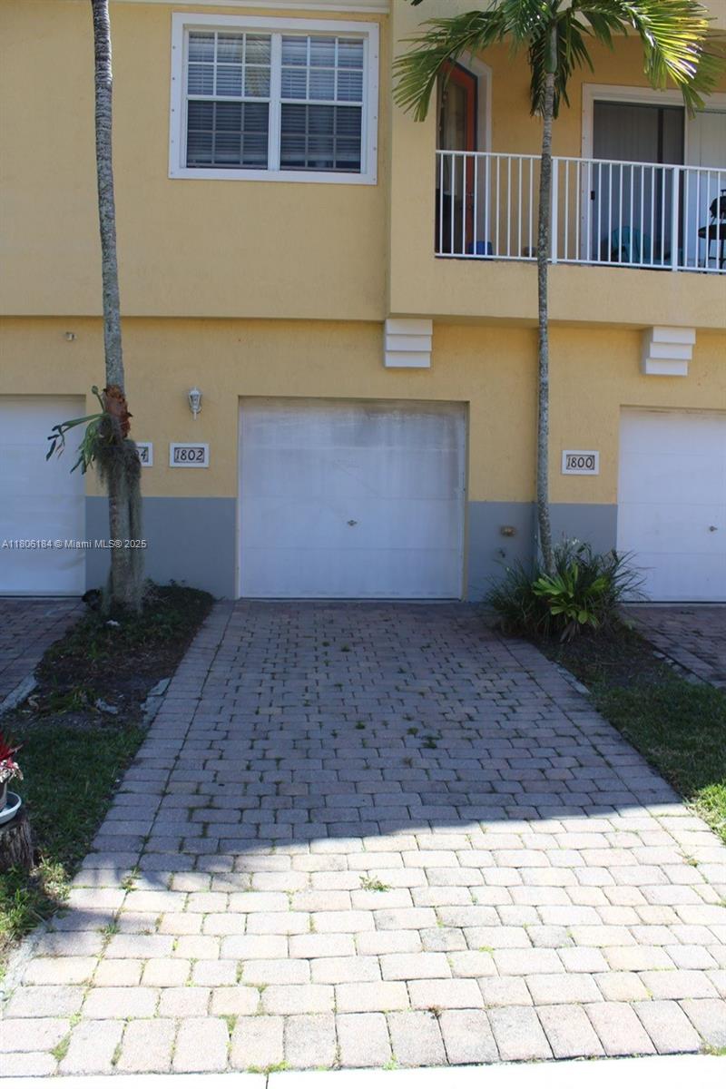 SIERRA BAY - Residential