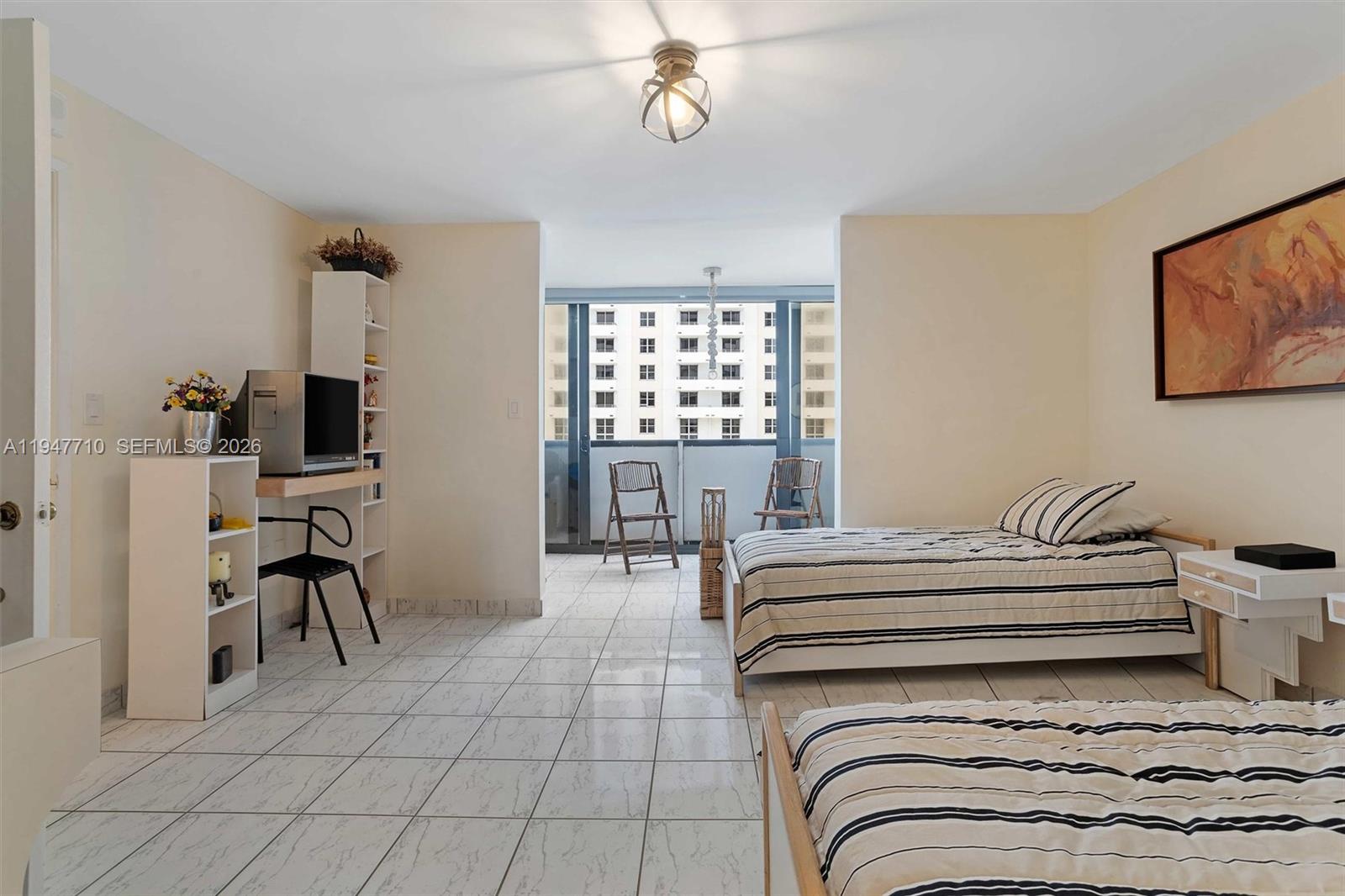 THE GEORGIAN CONDO - Residential