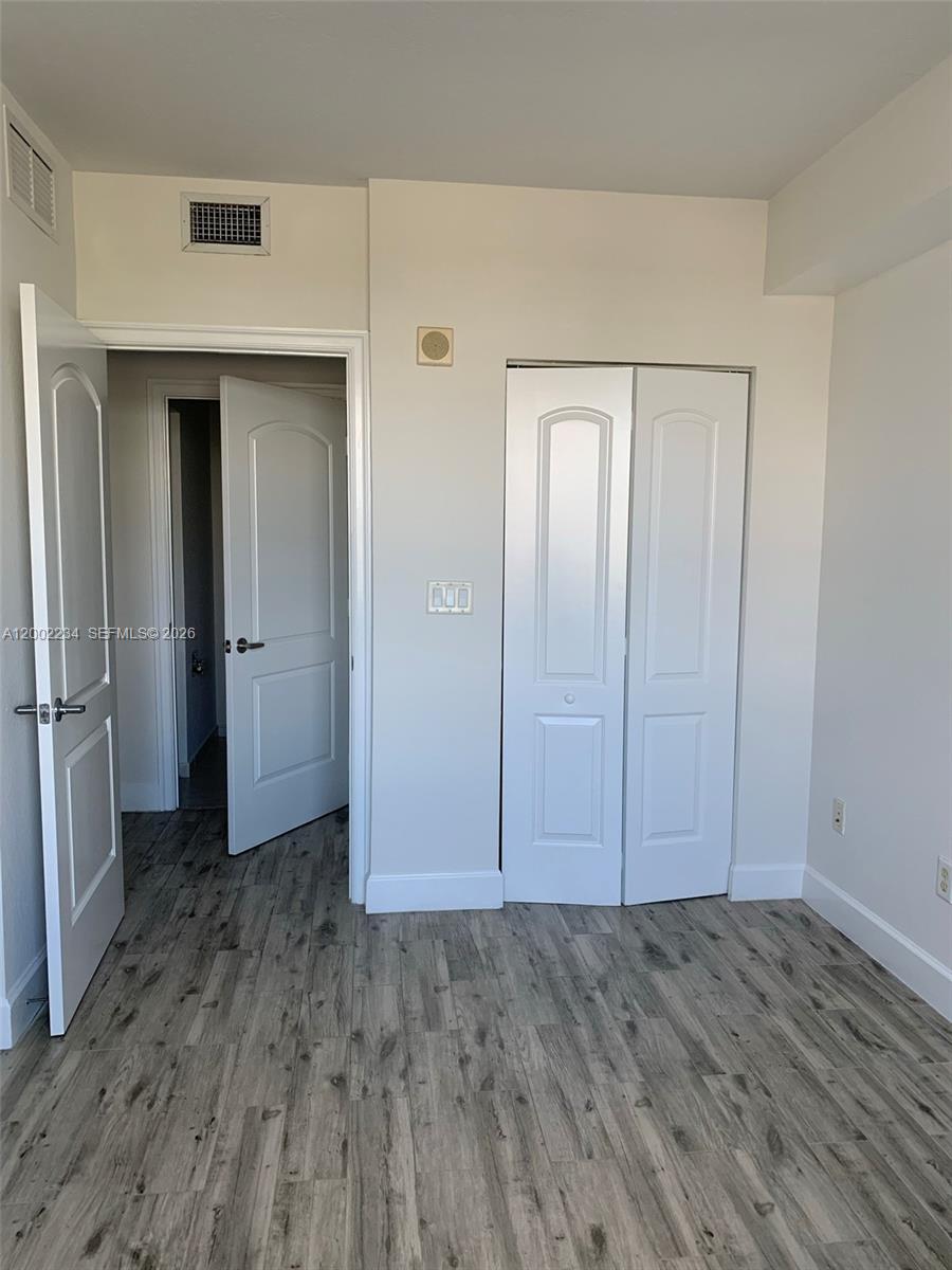RADIUS CONDO - Residential Lease