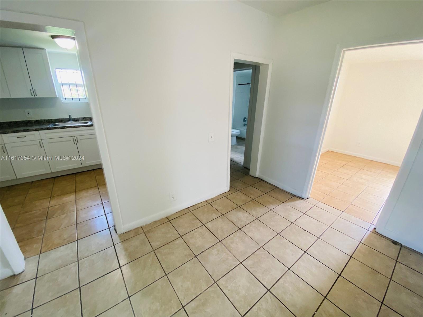 TENNYSON HEIGHTS - Residential Lease