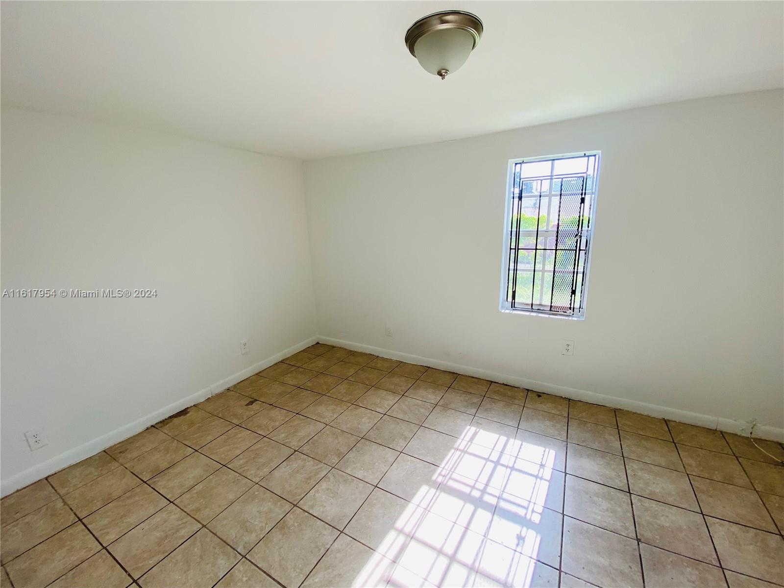 TENNYSON HEIGHTS - Residential Lease
