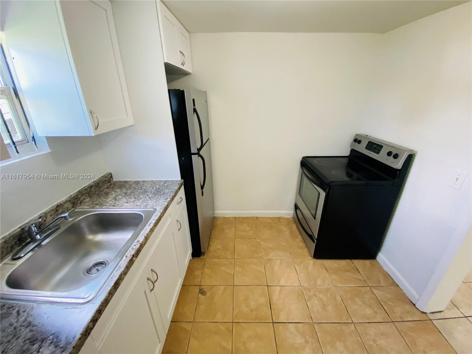 TENNYSON HEIGHTS - Residential Lease