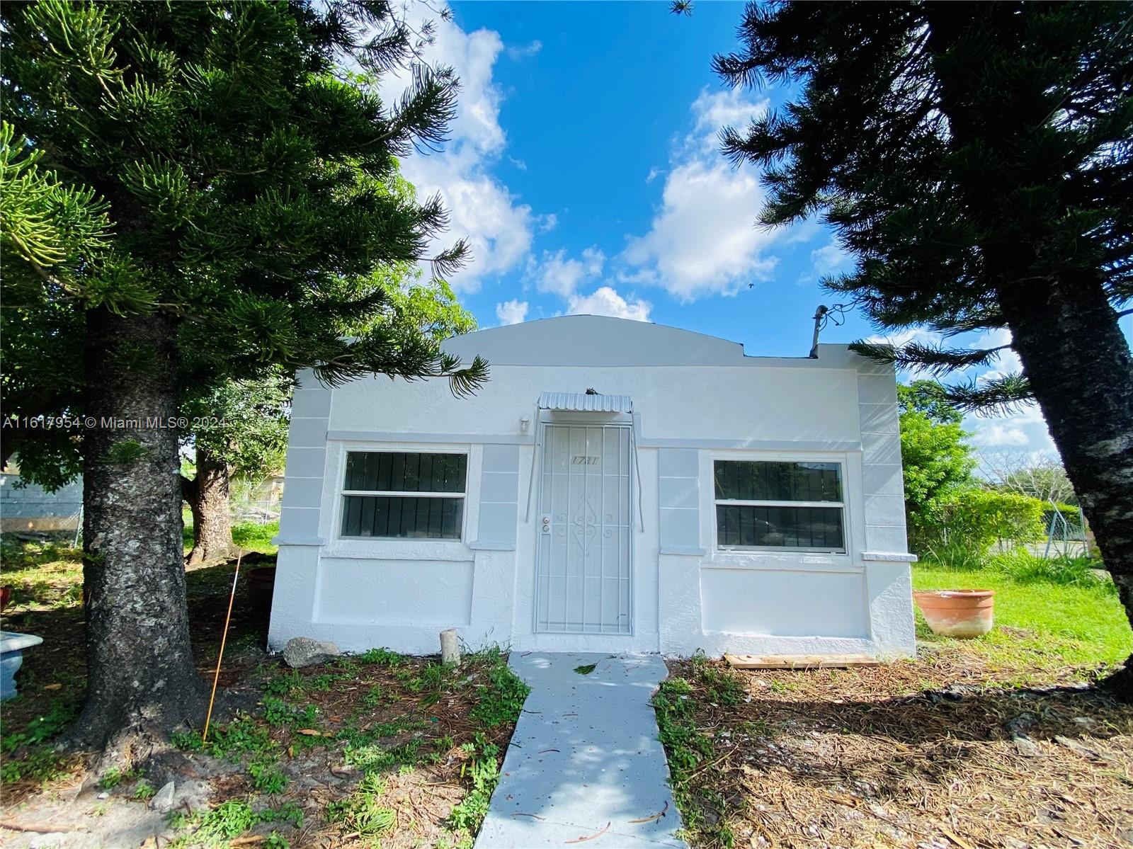 TENNYSON HEIGHTS - Residential Lease
