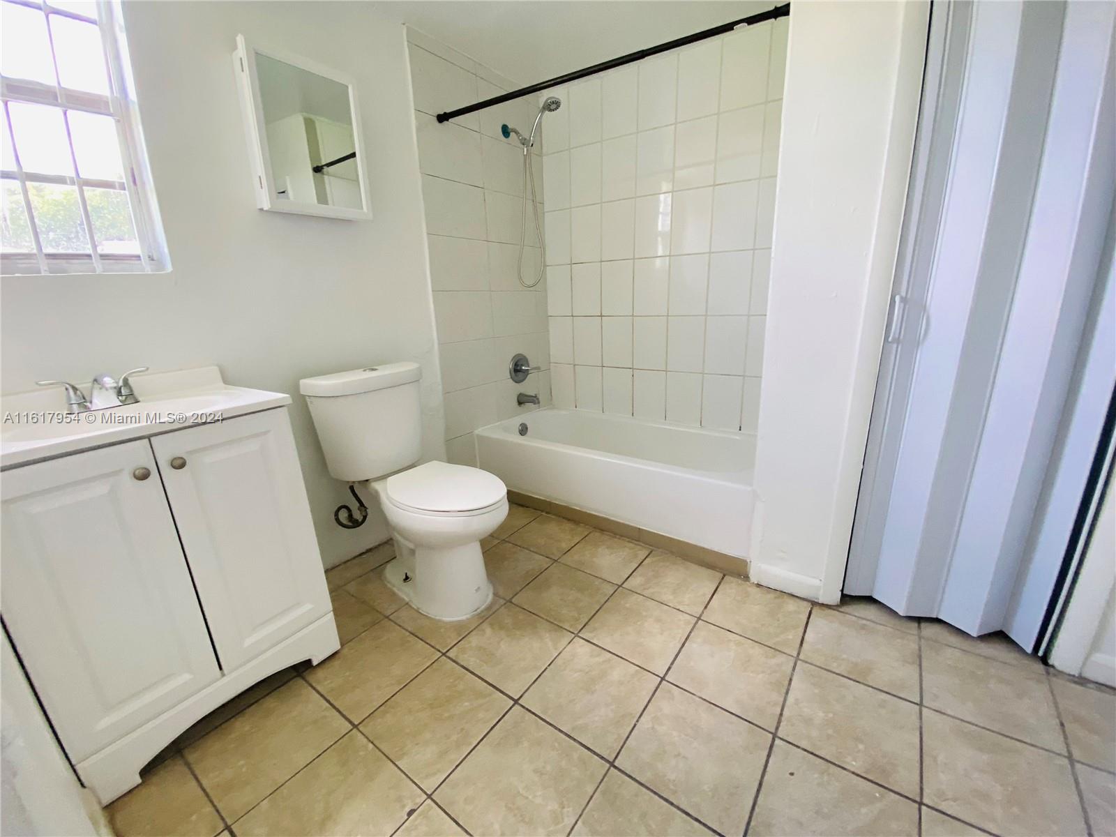 TENNYSON HEIGHTS - Residential Lease