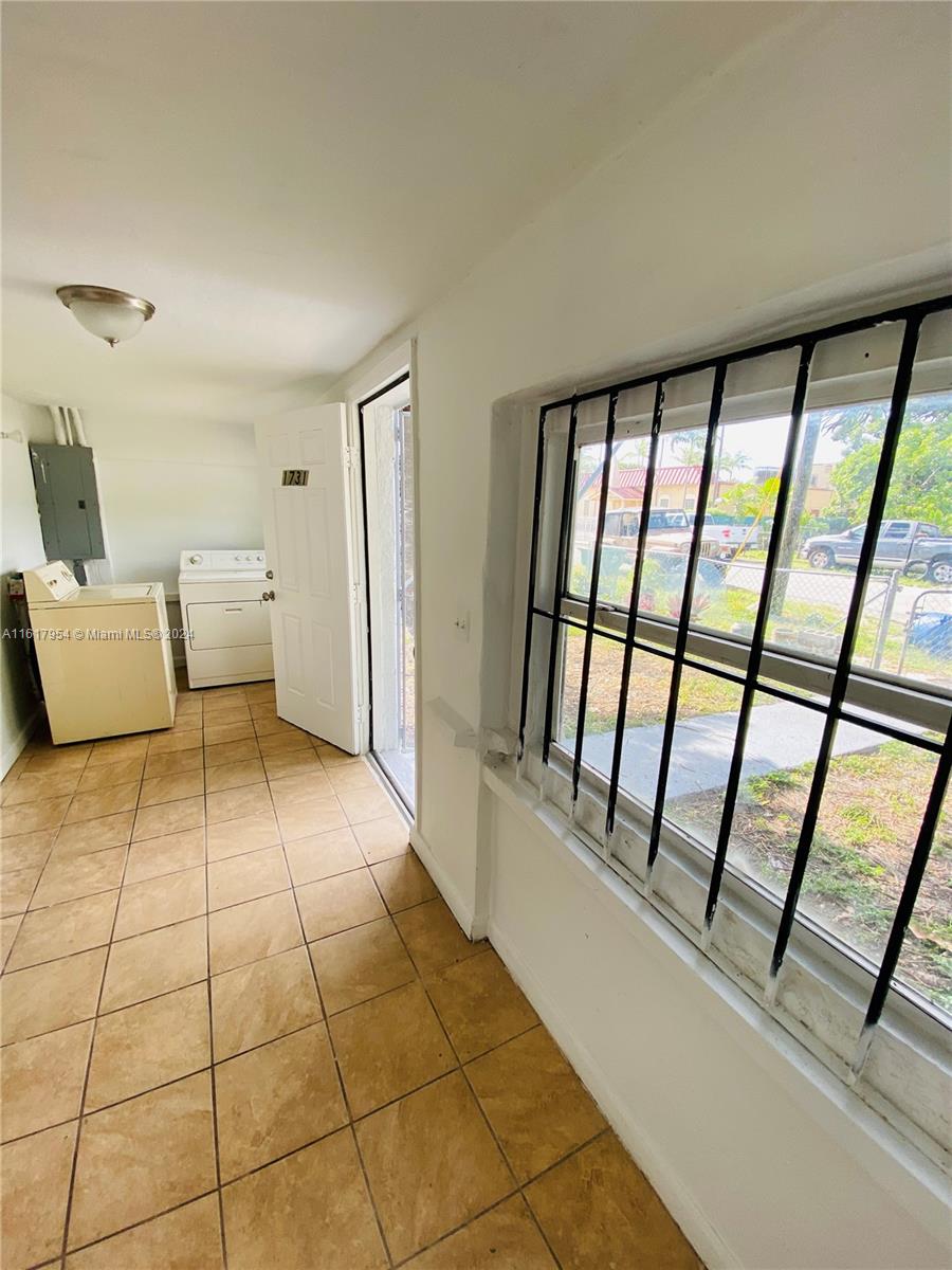 TENNYSON HEIGHTS - Residential Lease