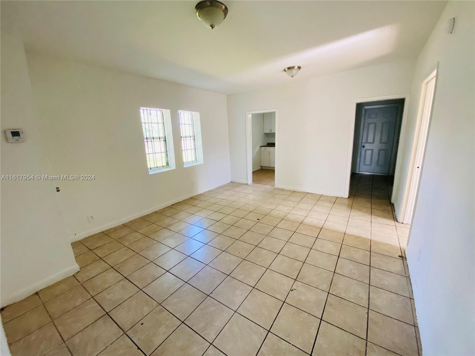 TENNYSON HEIGHTS - Residential Lease