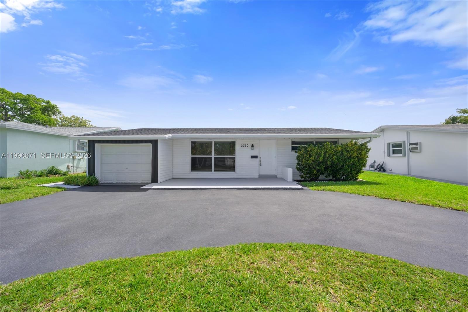 SUNRISE GOLF VILLAGE - Residential