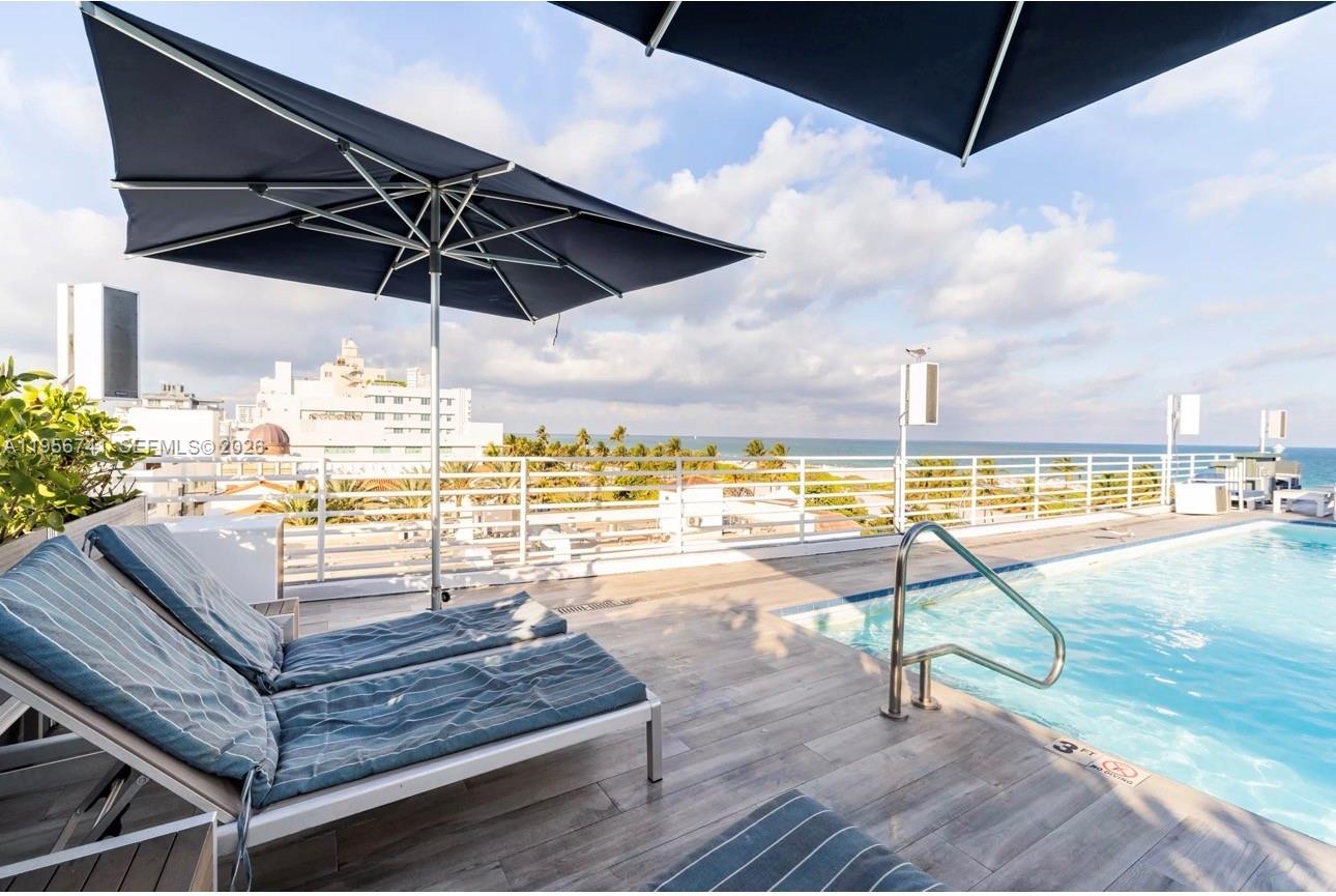 THE STRAND ON OCEAN DRIVE - Residential