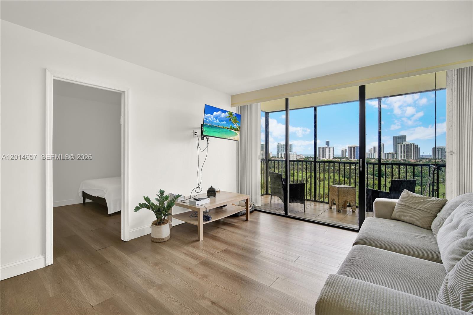 CORONADO CONDO TOWER I - Residential