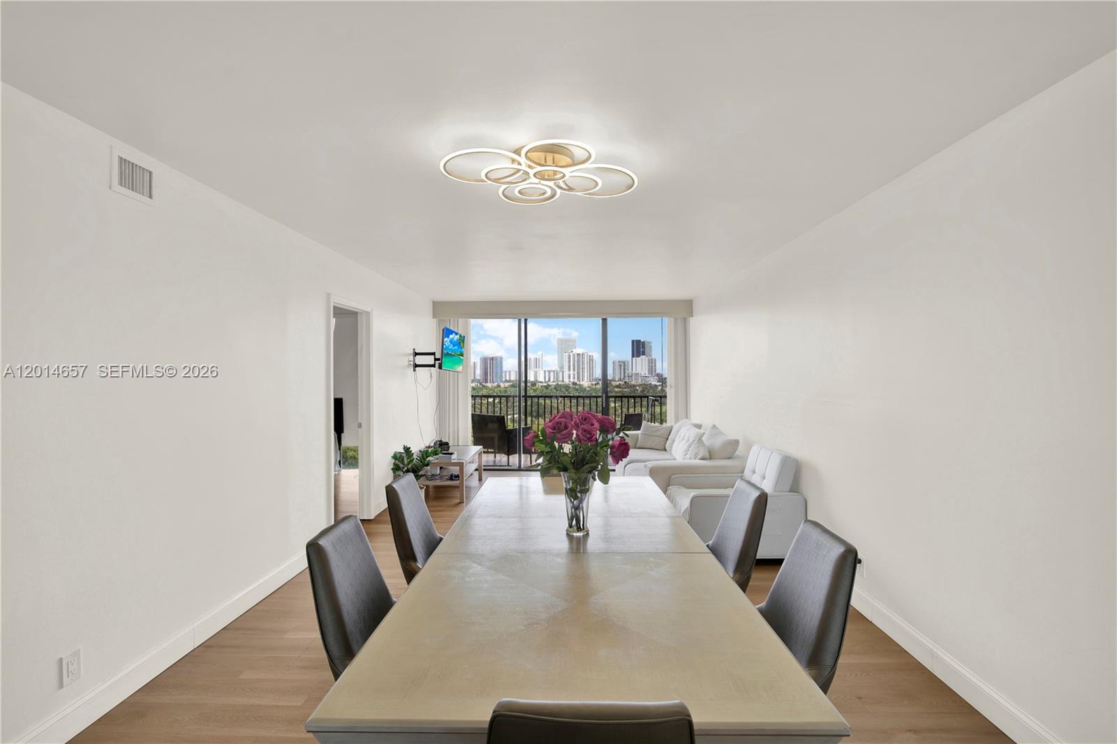 CORONADO CONDO TOWER I - Residential
