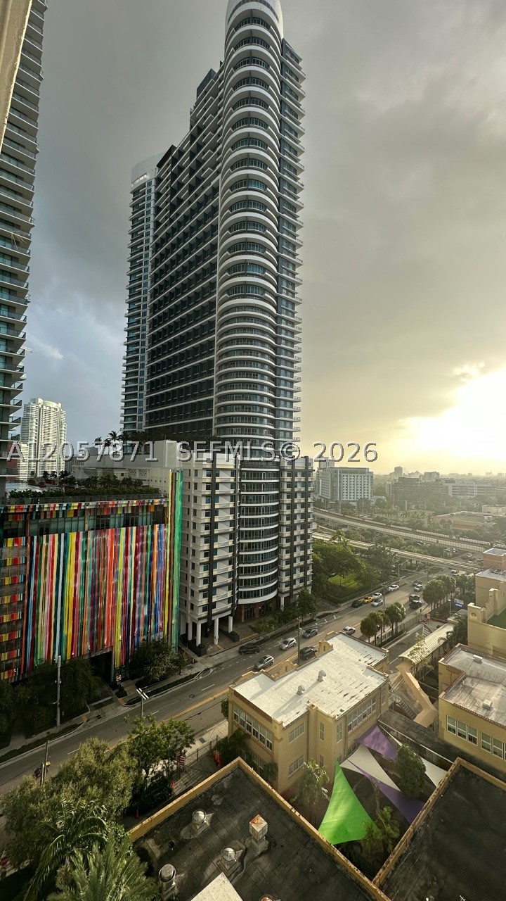 VUE AT BRICKELL CONDO - Residential