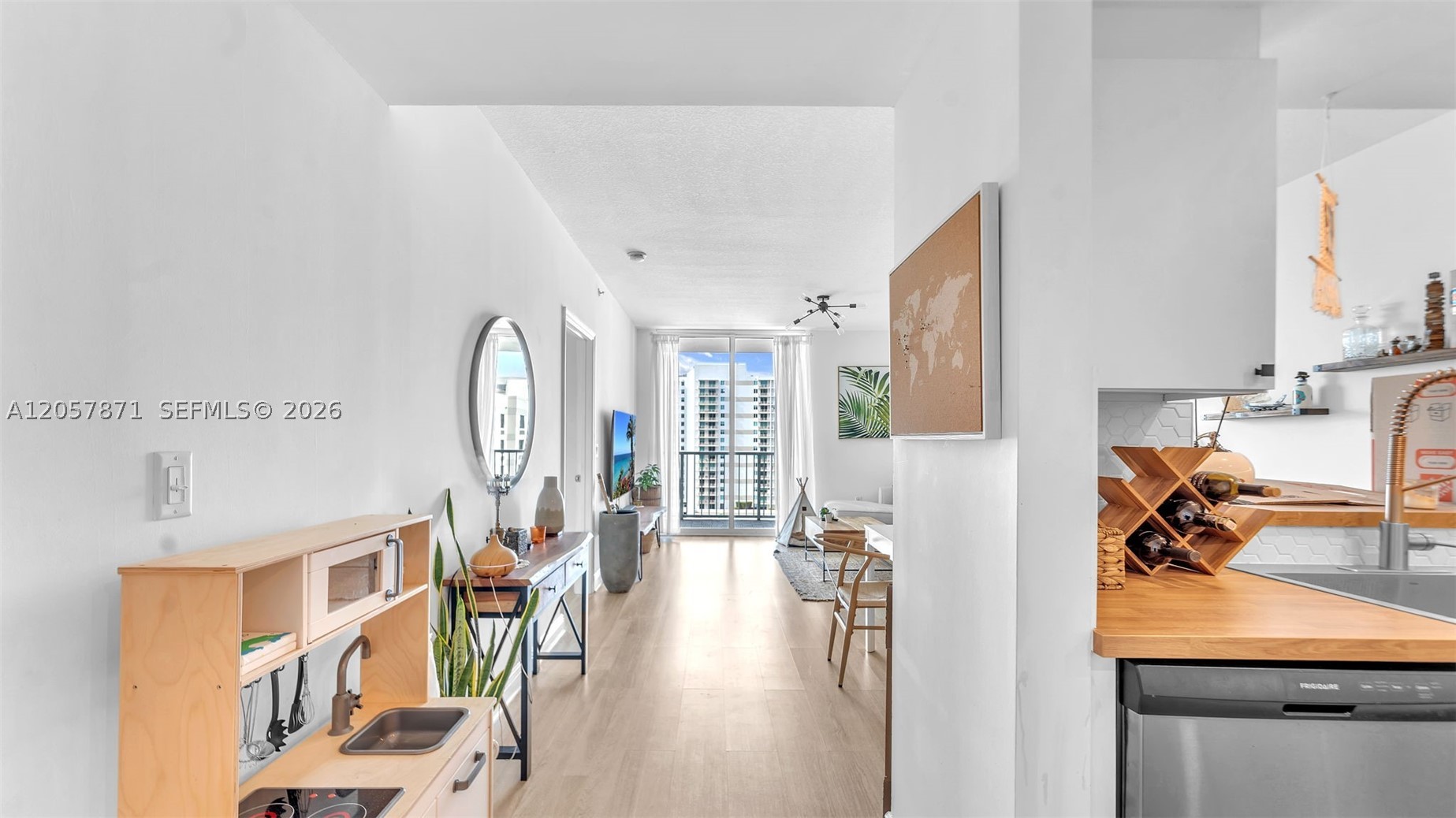 VUE AT BRICKELL CONDO - Residential