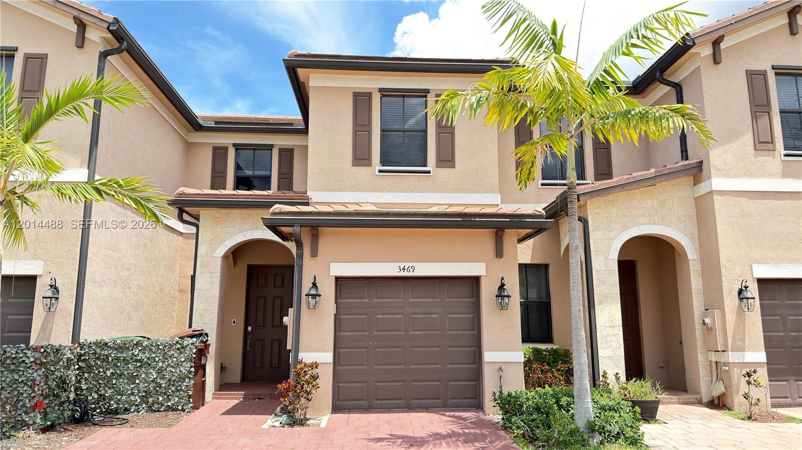 Impeccable Townhouse at the beautiful resort style Aquabella. Spectacular 3 bed / 2.5 Bath Townhome located in the New and Privately Gated community of Aquabella Built-in 2018, spacious rooms, kitchen with granite counter tops, stainless steel appliances. Intelligent doorbell System. Open layout concept to the family room. This resort style community has all the amenities including two club houses, with pool, spa, game room, party room, state-of-the-art gym, elegant common areas & splash pool for the kids. Conveniently located minutes from I-75 with easy access to main streets and highways like palmetto Expressway and Florida Turnpike. Property ideal for family living or an investor looking for a great income