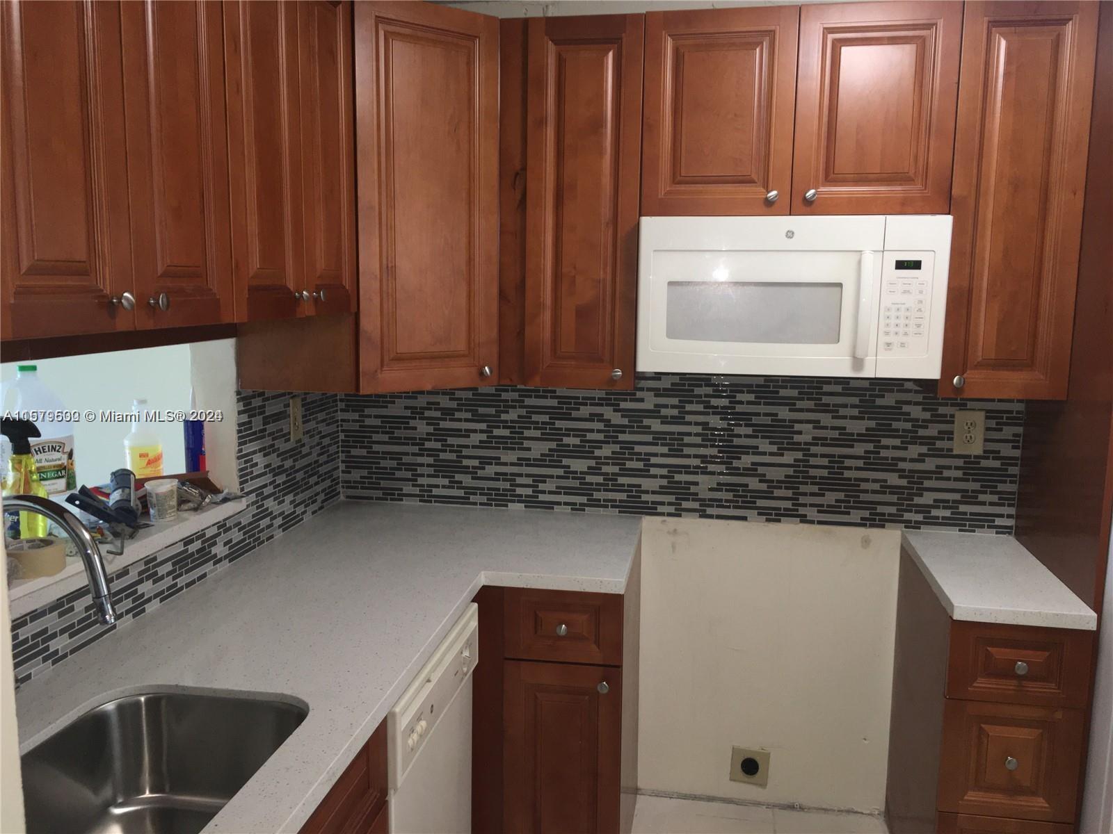 MIRAMAR CLUB CONDOMINIUM - Residential