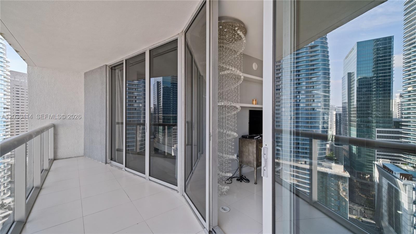 ICONBRICKELL CONDO NO 1 - Residential Lease