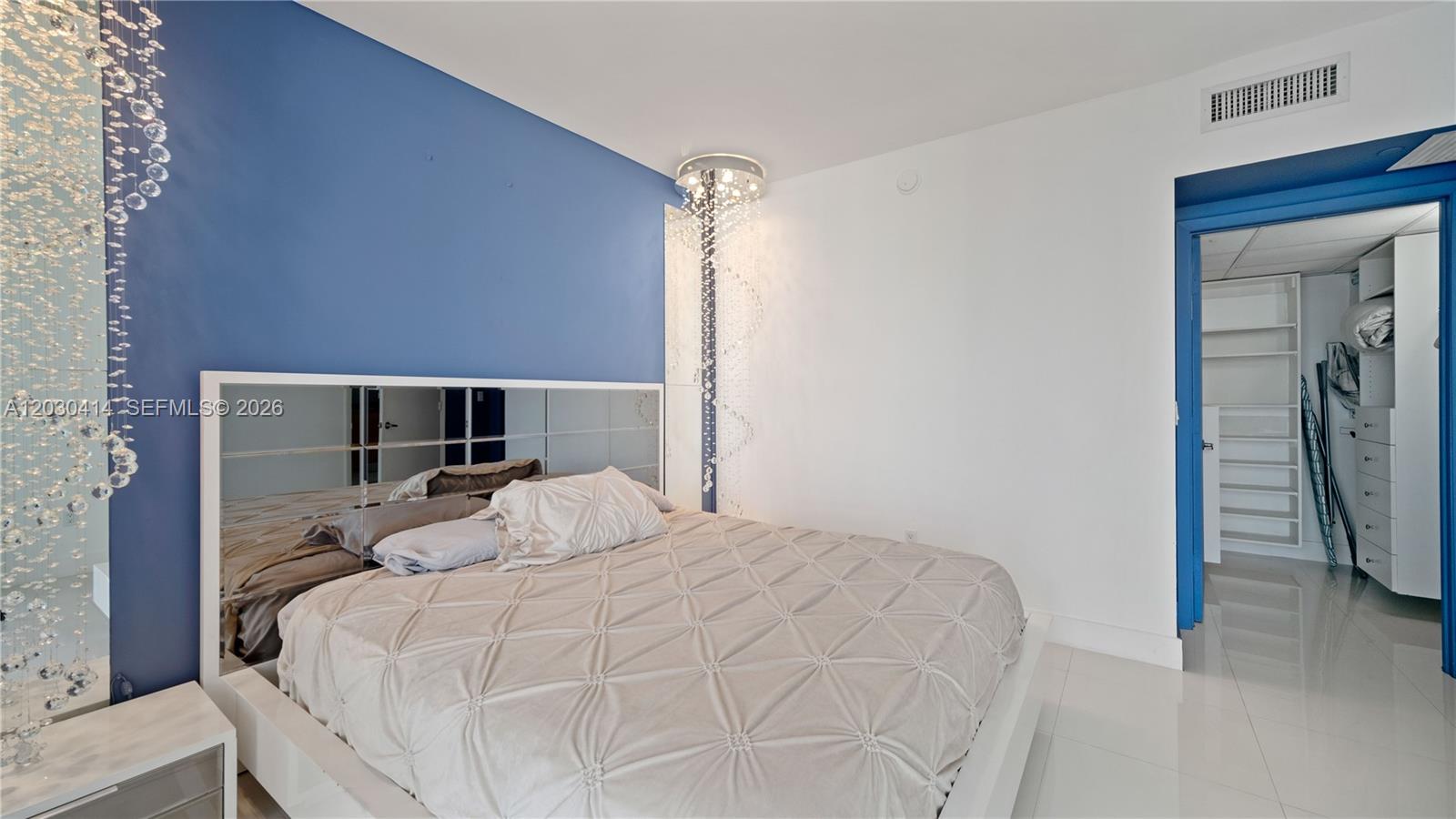 ICONBRICKELL CONDO NO 1 - Residential Lease