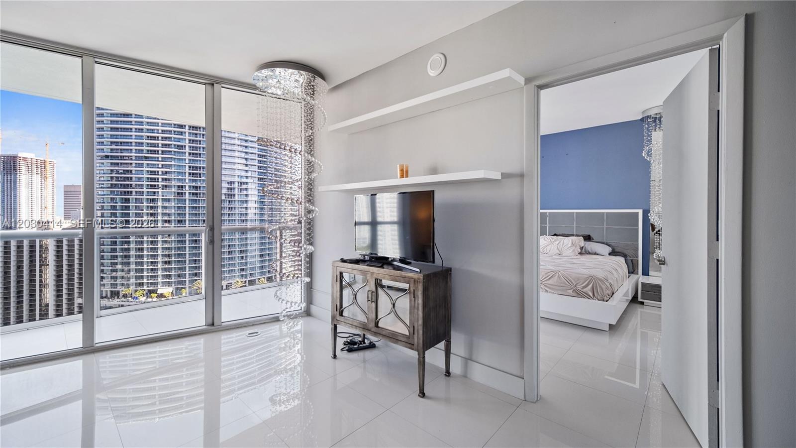 ICONBRICKELL CONDO NO 1 - Residential Lease