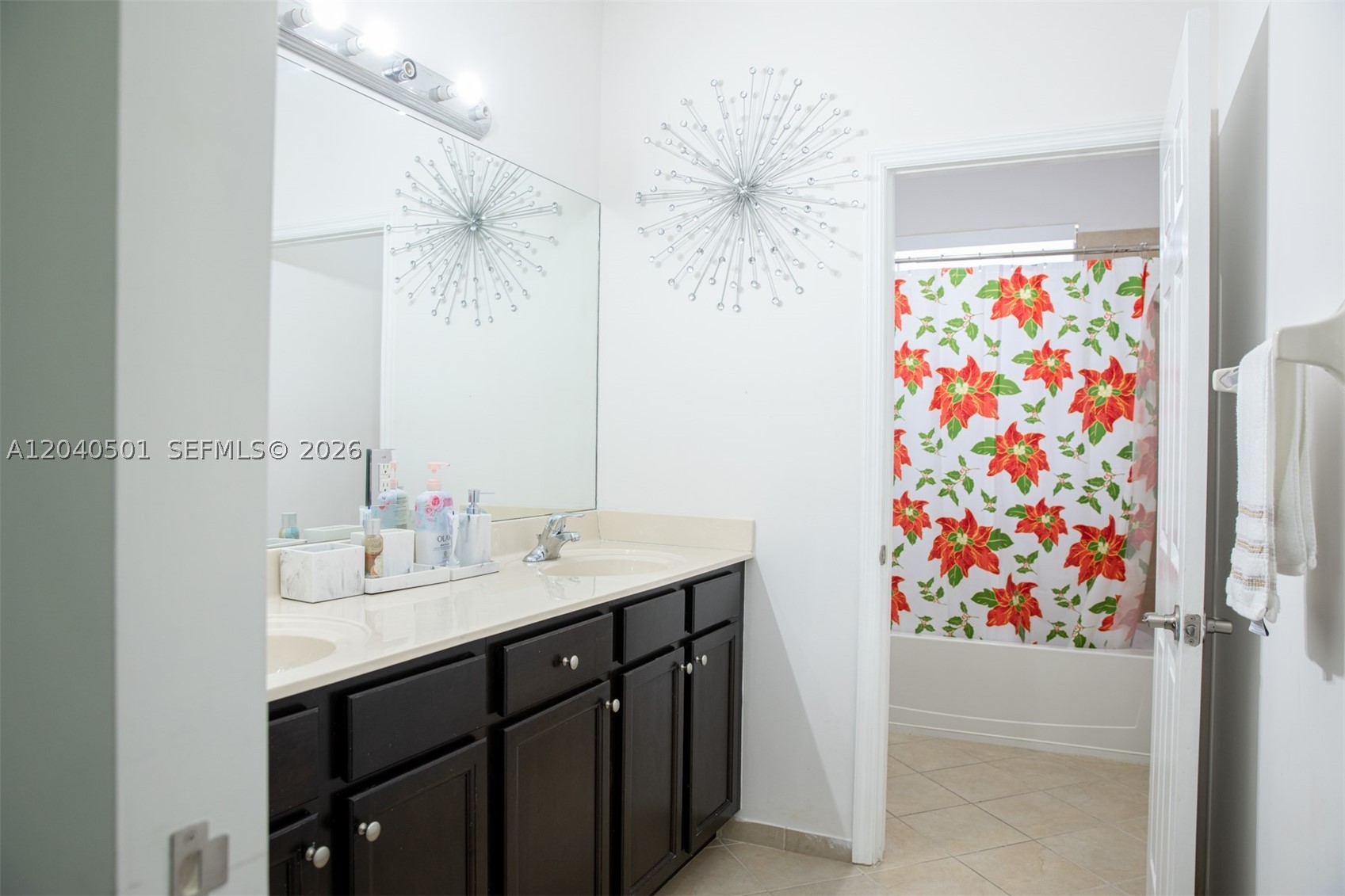 SILVER PALM WEST - Residential