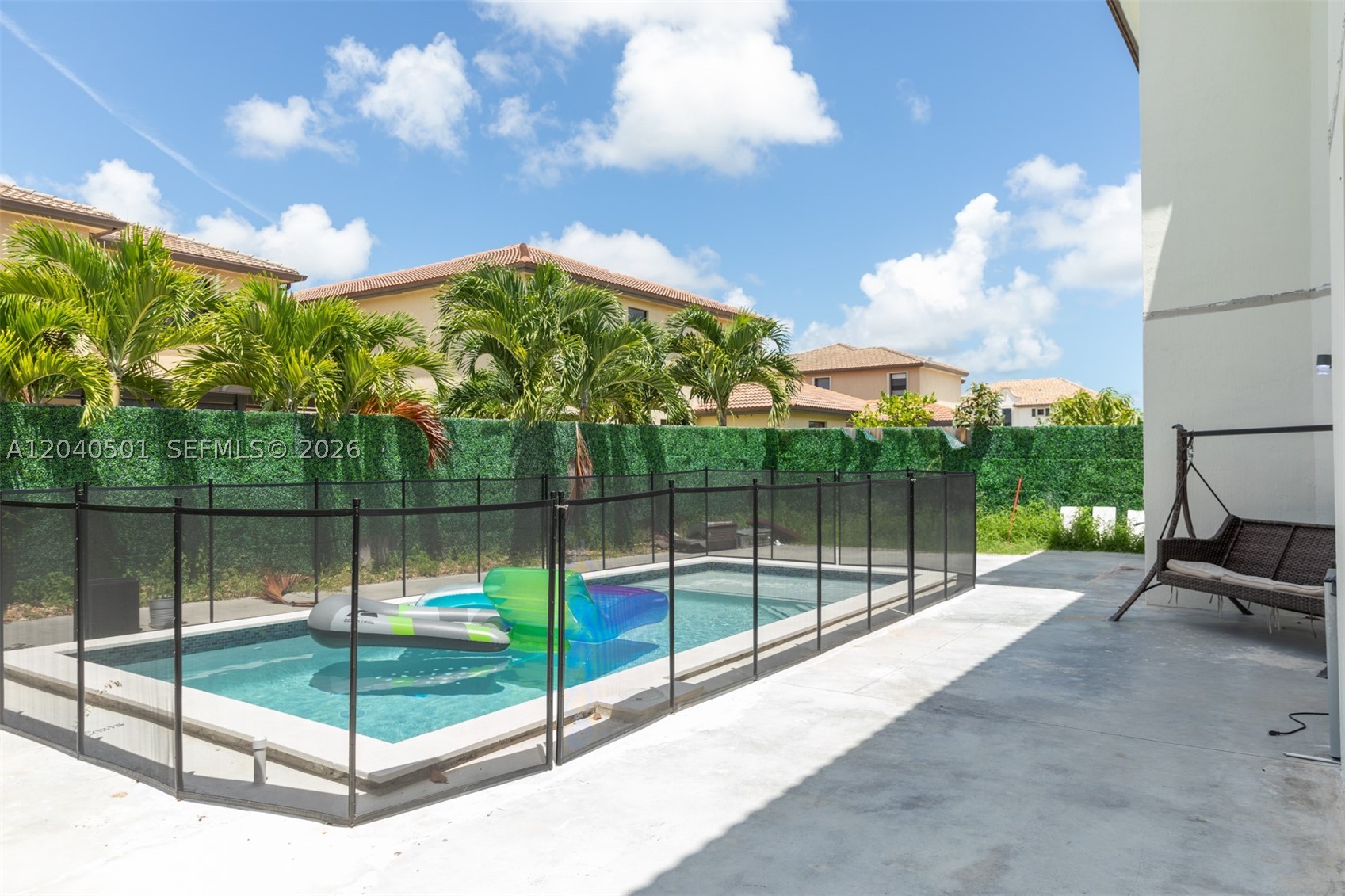 SILVER PALM WEST - Residential