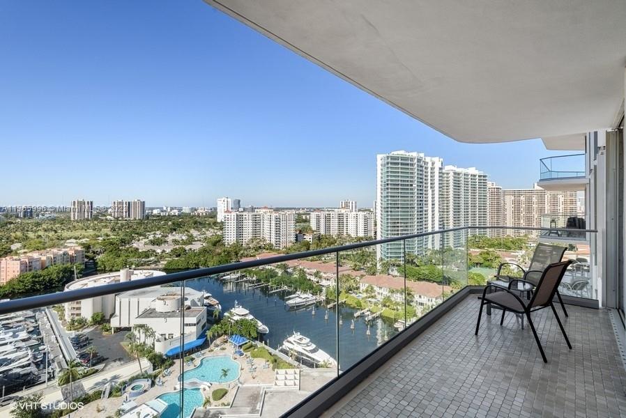 TURNBERRY ISLE CONDO - Residential Lease