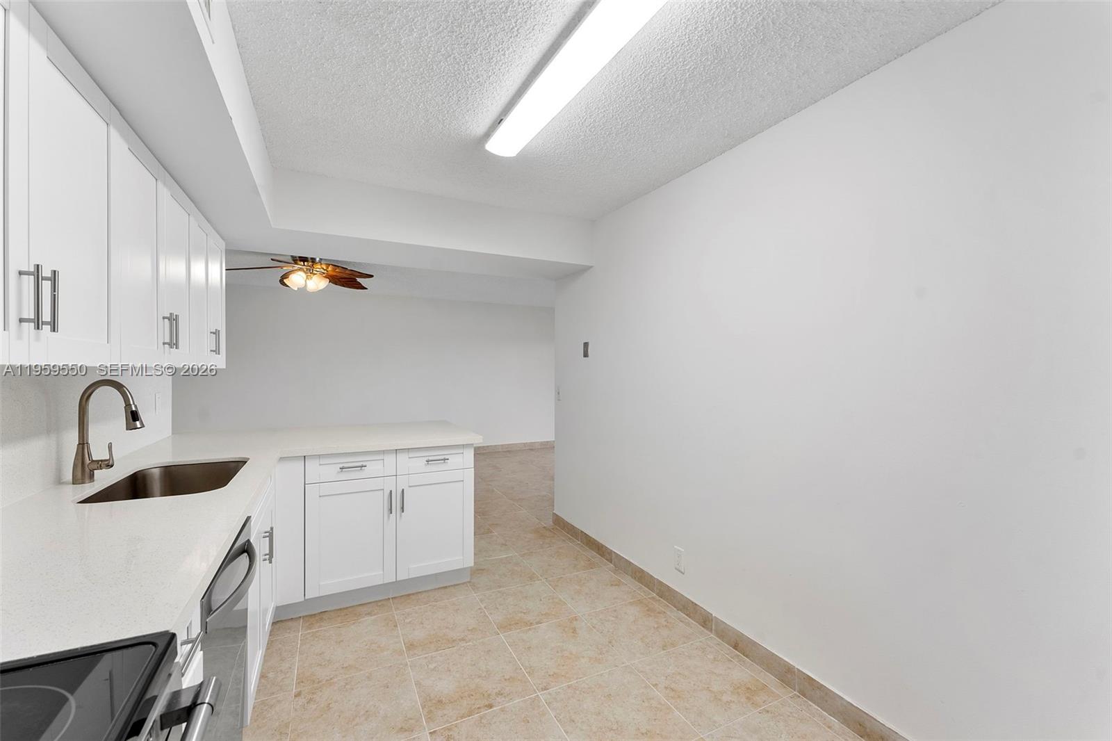 LAKE WINDWOOD CONDO - Residential