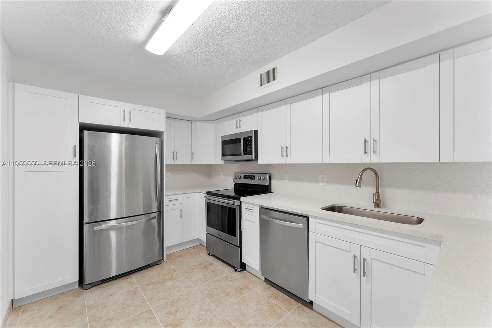 LAKE WINDWOOD CONDO - Residential