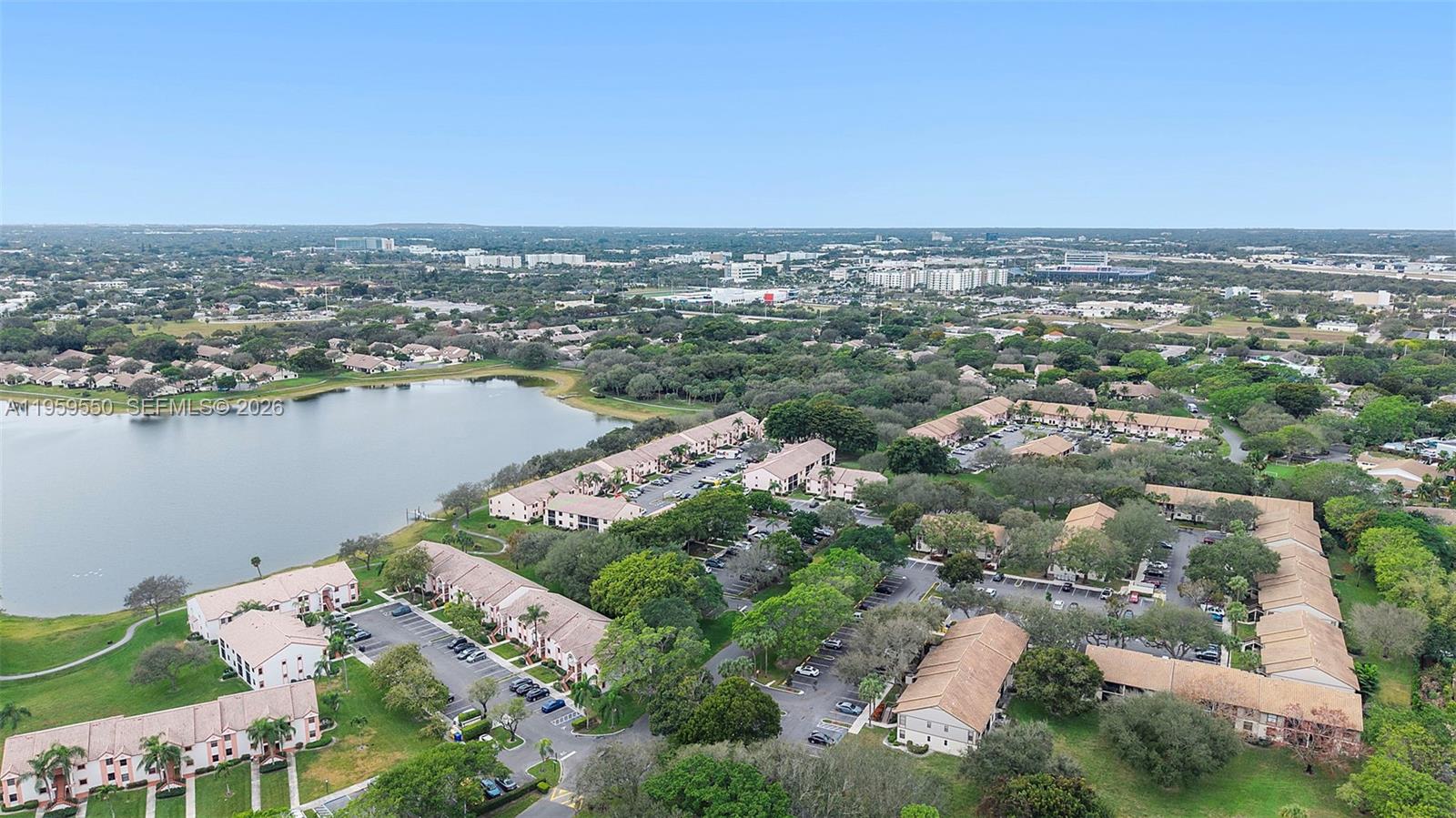 LAKE WINDWOOD CONDO - Residential