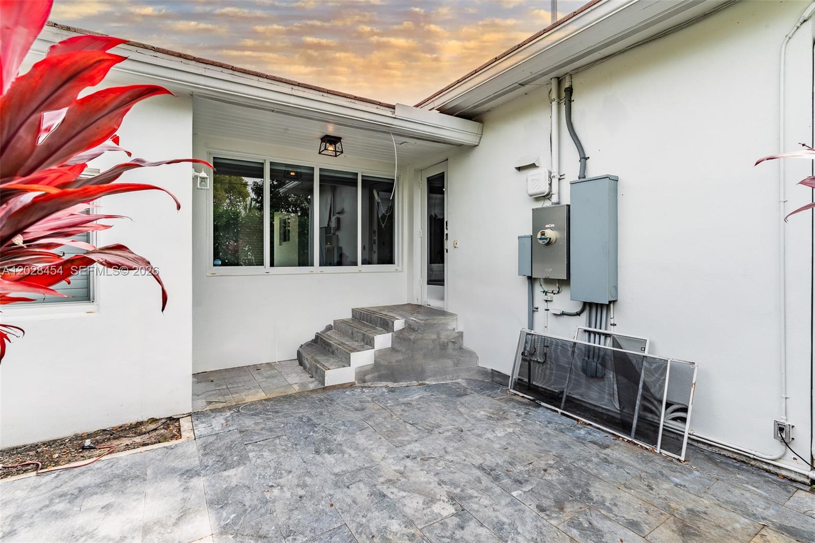 BAY BREEZE SEC MIAMI SHOR - Residential