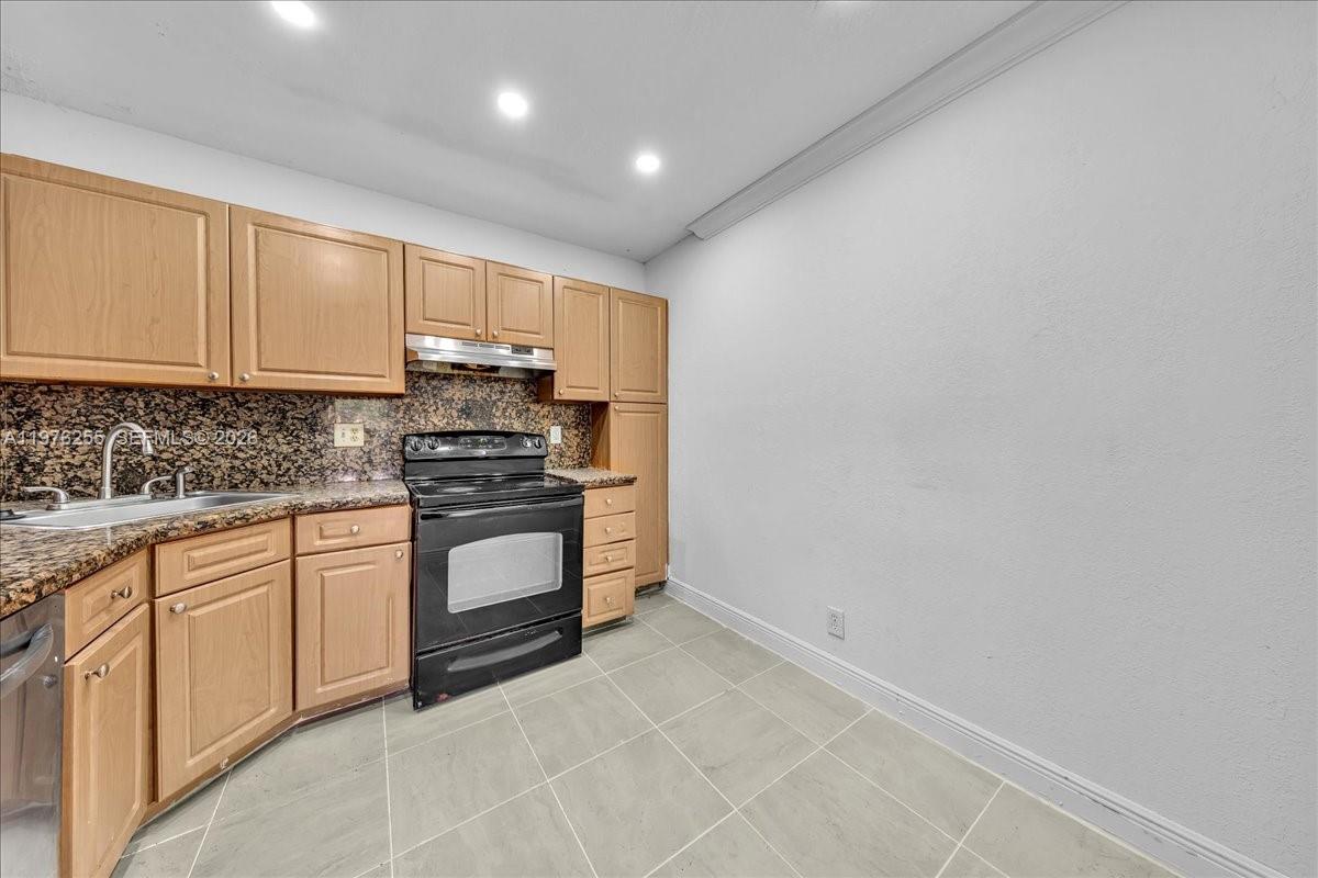 OLIVINE AT THE TOWNSHIP - Residential