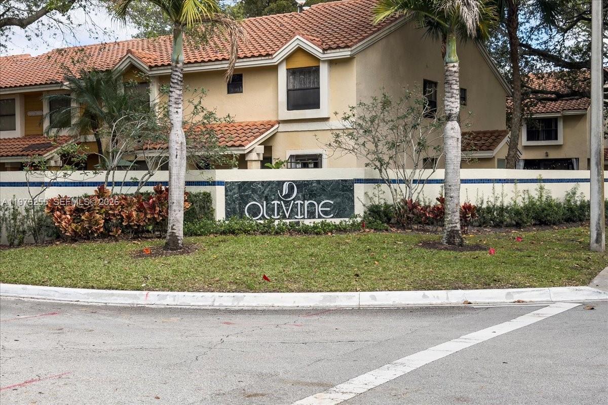 OLIVINE AT THE TOWNSHIP - Residential